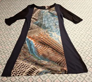 Cinco vestidos talla L