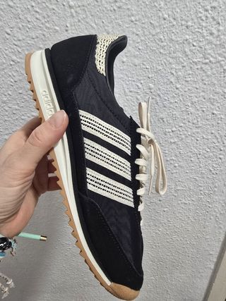 Zapatillas Adidas SL 72 - Negras