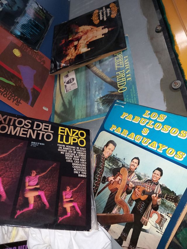 Vinilos Bolero Latino más de 30 LP algunos dobles