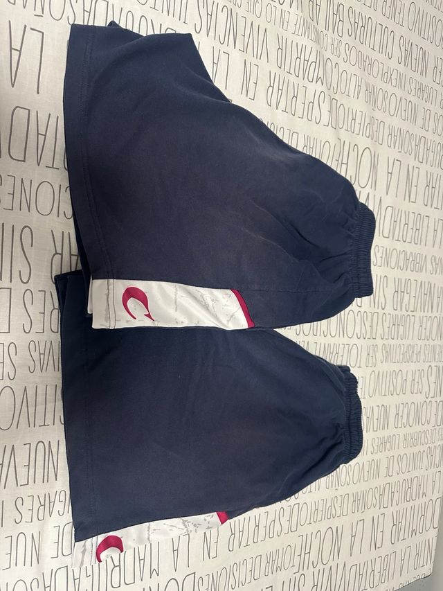 Dos Pantalones Cortos Colegio Casvi Talla 20