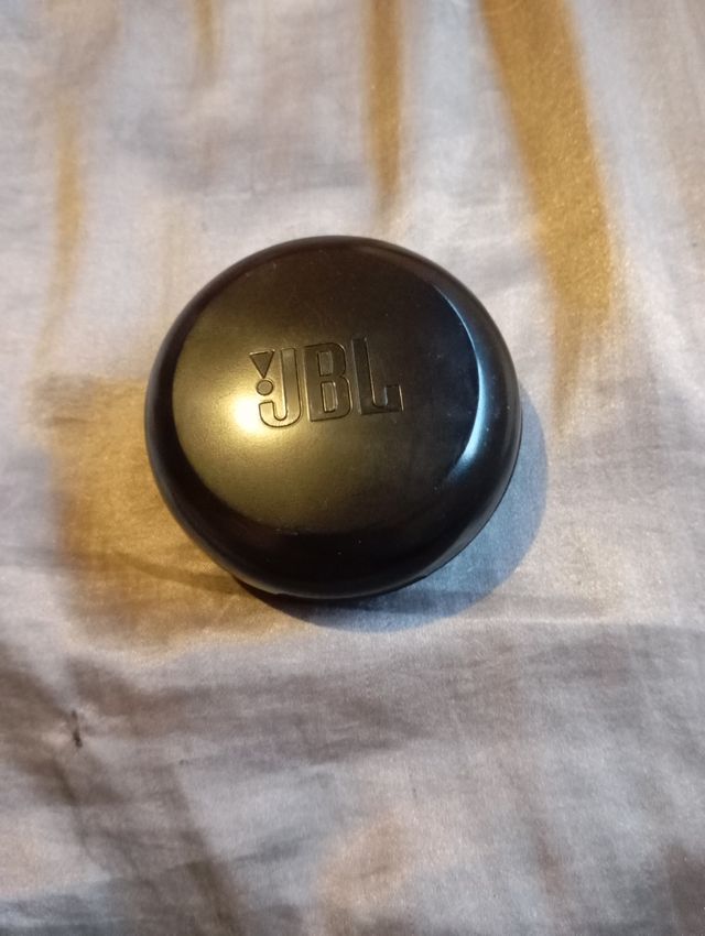 Auriculares sin usar JBL inalámbricos