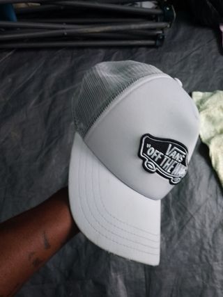 Gorra Vans gris - Off The Wall