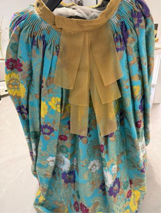 Traje Fallera siglo XVIII, de niña de 14 a 16 años