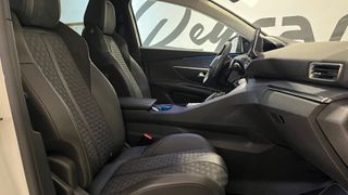 Peugeot 3008  Roadtrip 1.5 HDi 130CV 2021