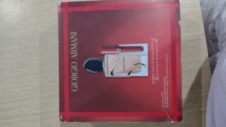 Cofre Giorgio Armani con pintalabios