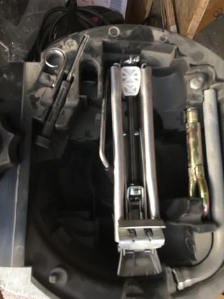 Kit attrezzi VW 6Q0012115 F