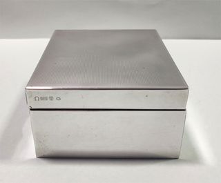 Omega, caja estuche plata 915mm