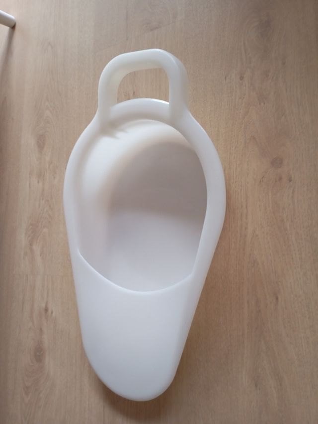 Bacinilla Orinal cuña anatómico. Marca Joya.