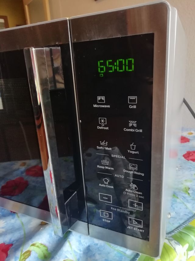 Forno Microondas Whirlpool - Cook25