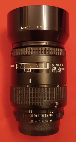 Nikon AF Nikkor 28-85mm