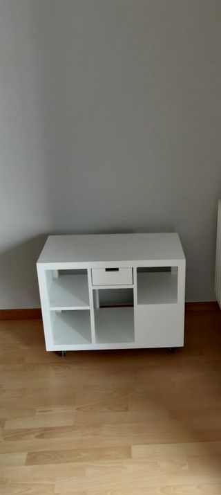 Mueble con ruedas Banak blanco