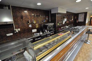 Bar en venta en Pubilla Cases en Hospitalet de Llobregat, L´