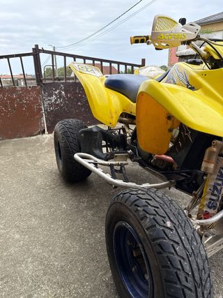 Quad Suzuki LTZ 400(negociable)