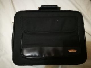 Maletín Belkin portátil