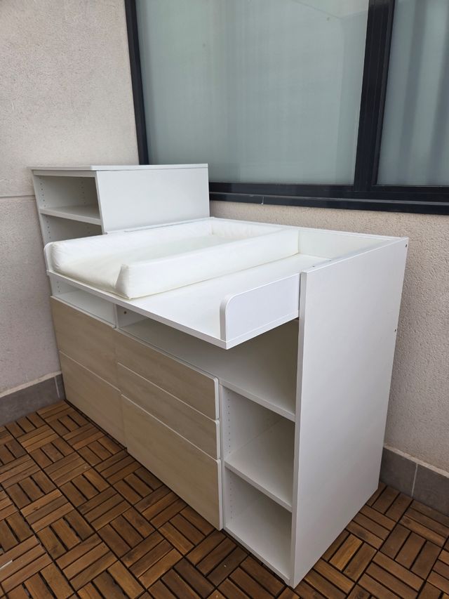 Mueble cambiador bebé Ikea