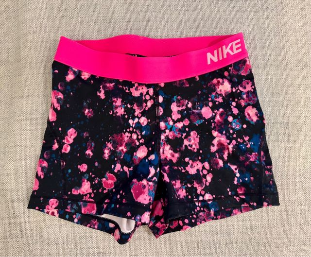 Pantaloncini Nike Pro donna