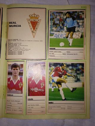 Album Las estrellas de la Liga 86-87 Completo.