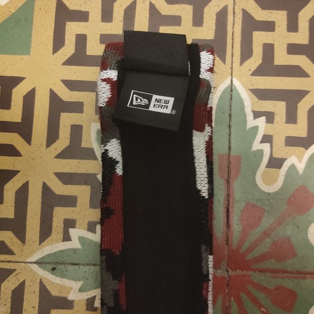 Diadema Supreme - New Era Reflective Logo