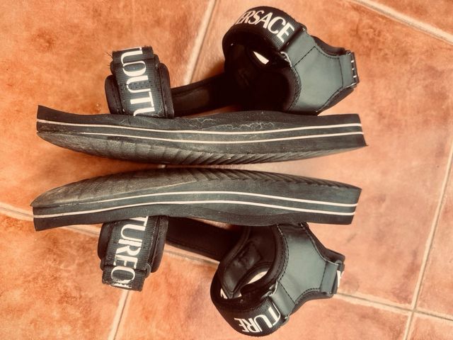 Sandalias Versace Jeans Couture 40