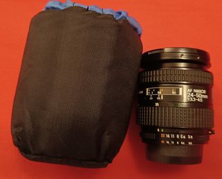 Nikon AF Nikkor 24-50mm