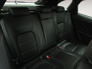 Jaguar F-Pace 20d Pure AWD