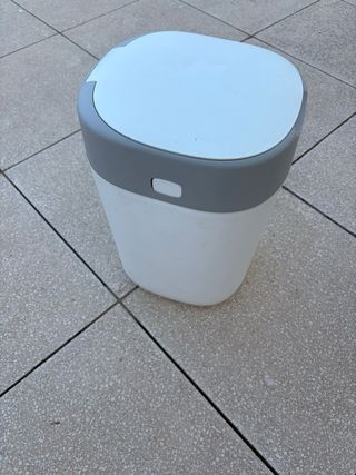Papelera pañales bebé - Poco uso