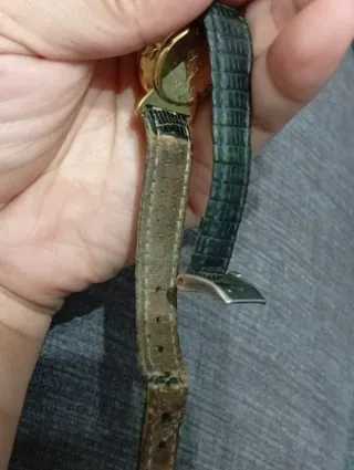 Reloj Gucci vintage oro