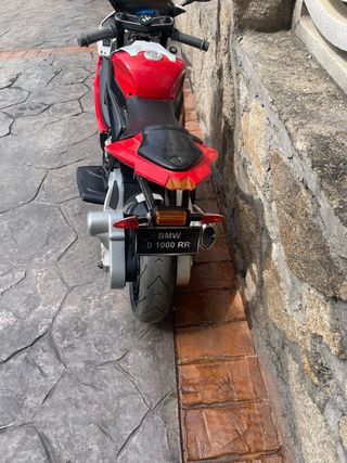 Moto eléctrica BMW niño