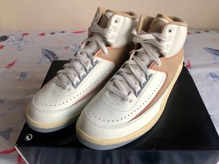 Air Jordan 2 Retro 44 EU crema y pastel