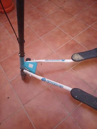 Patín tres ruedas infantil
