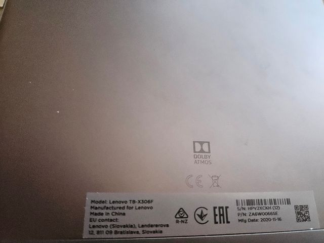 Tablet Lenovo Negra - Nueva