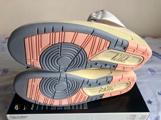 Air Jordan 2 Retro 42eu Crema y pastel 