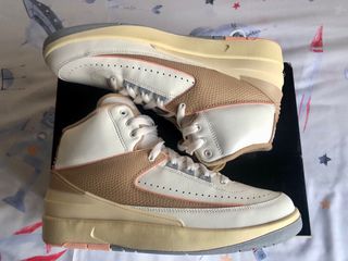 Air Jordan 2 Retro 42eu Crema y pastel 
