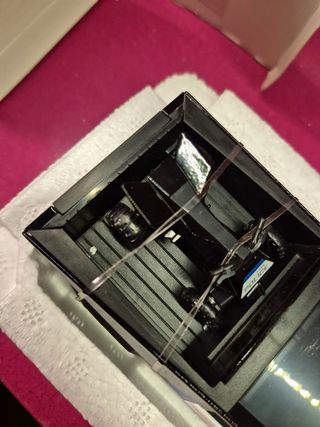 Coche policía Tesla Cybertruck 1:24