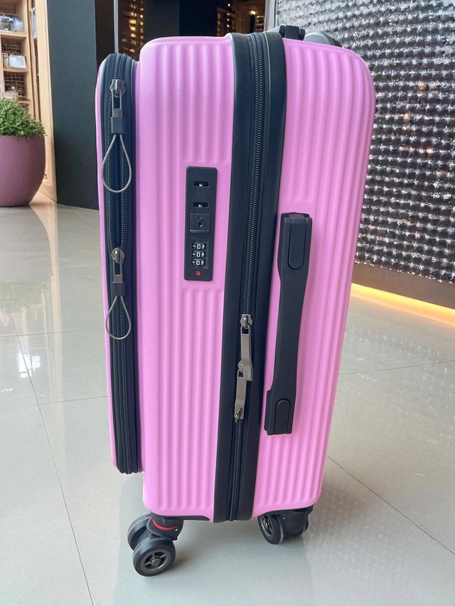 Maleta rosa | Equipaje de mano