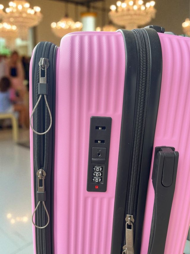 Maleta rosa | Equipaje de mano