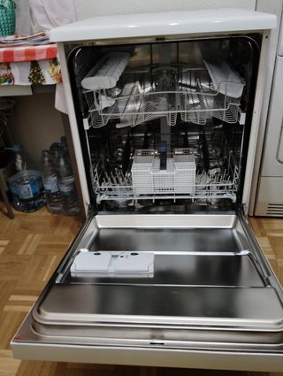Lavavajillas Bauknecht