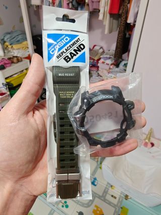 G-Shock GWG-1000-1A3: Correa y Bisel