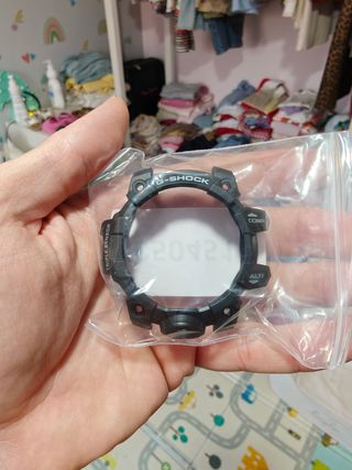 G-Shock GWG-1000-1A3: Correa y Bisel