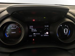 Toyota Yaris Hybrid Design