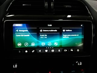 Jaguar F-Pace 20d Pure AWD