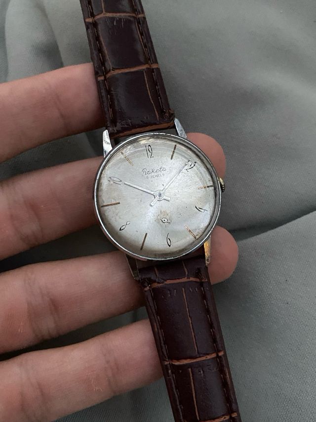 Reloj Raketa Soviético