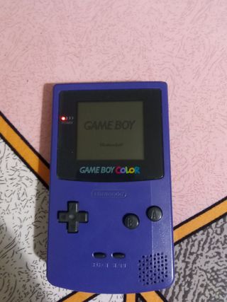 Game Boy Color Morada + Juego 32 en 1