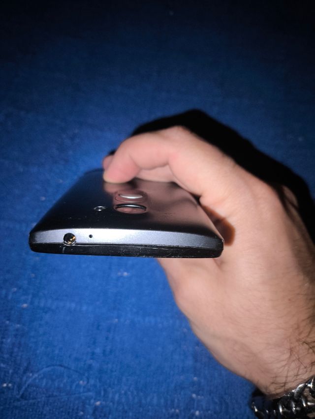 LG Leon 4G (H340N) - Preto