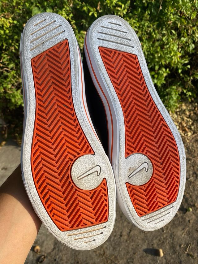 Zapatillas Nike swoosh negro-azul Marino talla 44