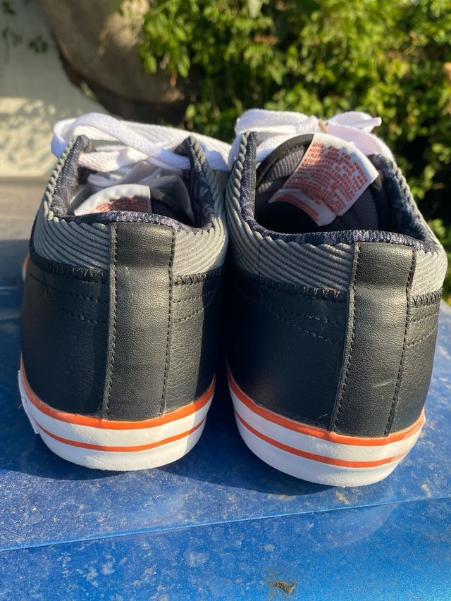 Zapatillas Nike swoosh negro-azul Marino talla 44