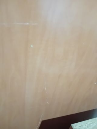 Escritorio color madera - Oficina