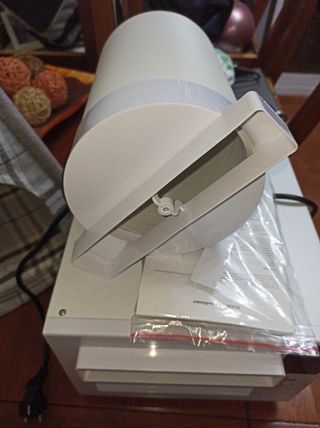 Aire acondicionado portátil blanco