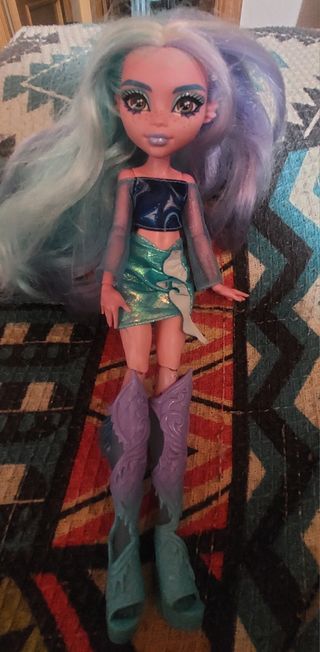 Muñeca Monster High Lagoona - ¡Nueva!