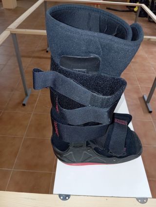 Bota ortopédica de medida L